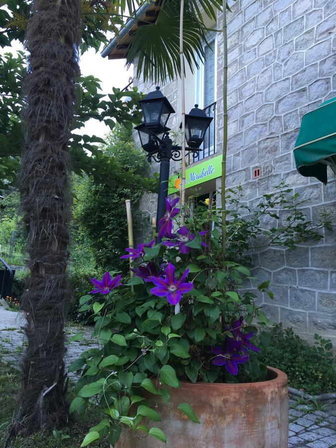 La Mirabelle-Casteil Country House Guest House Екстериор снимка