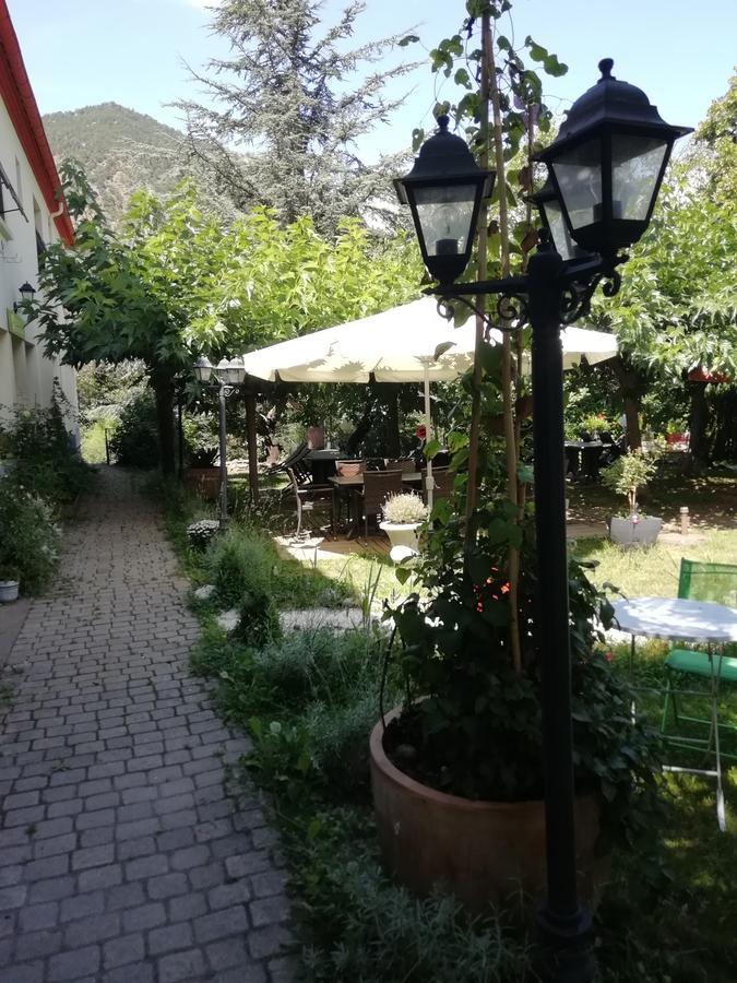 La Mirabelle-Casteil Country House Guest House Екстериор снимка