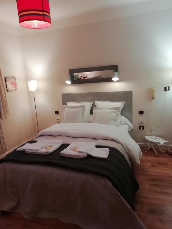 La Mirabelle-Casteil Country House Guest House Екстериор снимка